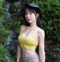 2020人妻中文字幕在线乱码-探索2020年网络文化的多元视角，人妻题材的多元解读与网络现象